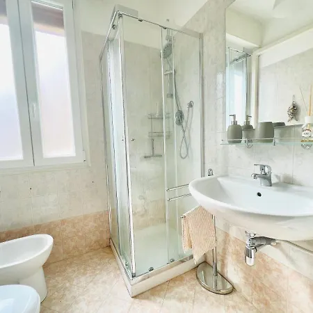 [suite Astraldi]✩✩✩✩✩ Centralissimo, 4 Persone Appartamento *