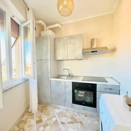 [suite Astraldi]✩✩✩✩✩ Centralissimo, 4 Persone Appartement San Remo