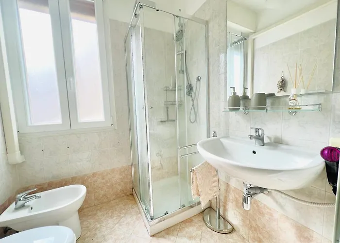 [suite Astraldi]✩✩✩✩✩ Centralissimo, 4 Persone Appartamento *