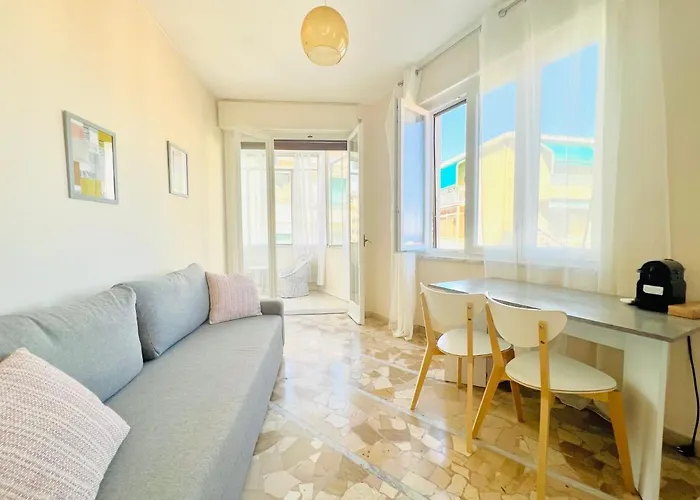 [suite Astraldi]✩✩✩✩✩ Centralissimo, 4 Persone Appartamento *